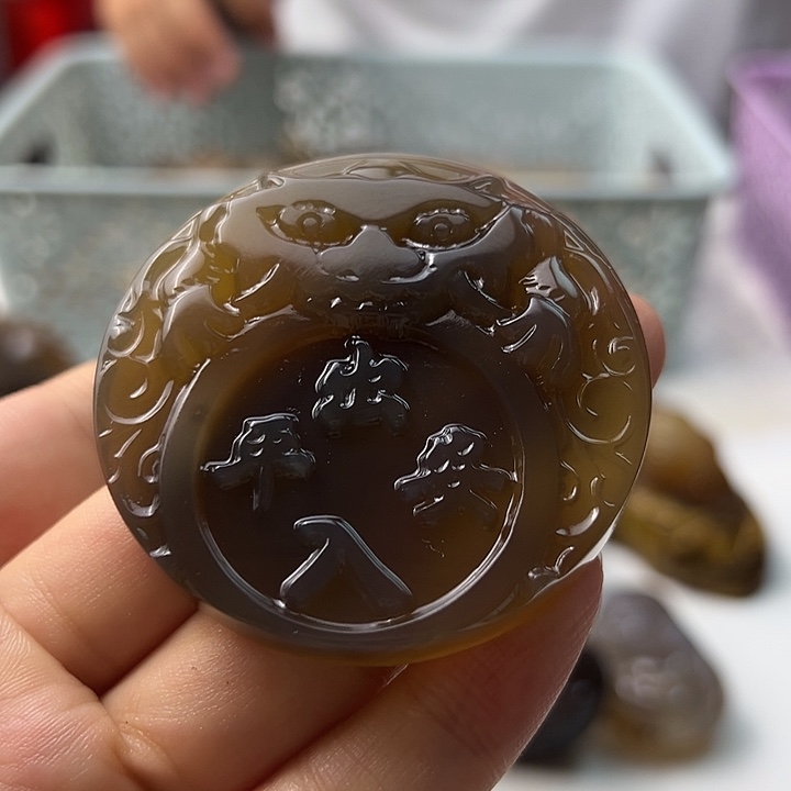 玛瑙/玉髓颈饰未镶嵌
