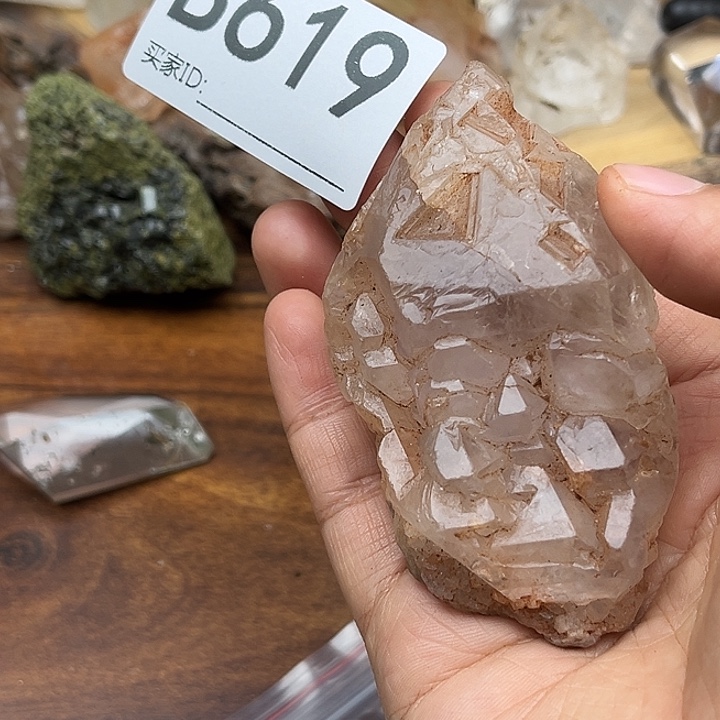 浩***儿珠宝半成品未镶嵌水晶默认微瑕