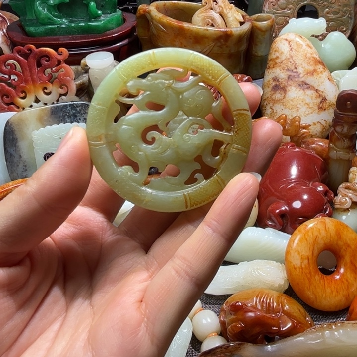 和田玉未镶嵌挂件