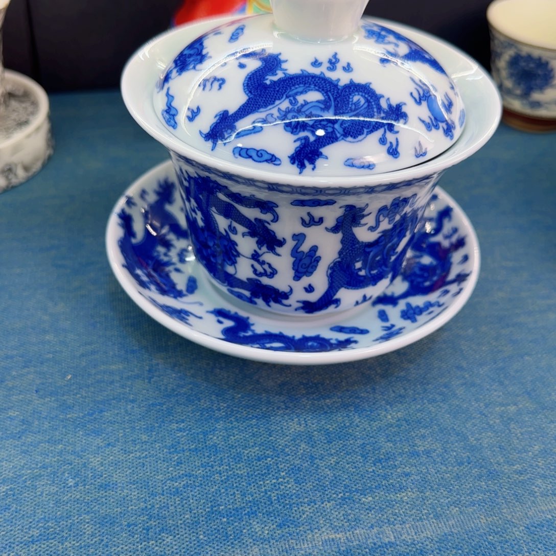 这些盖碗真好看！！！