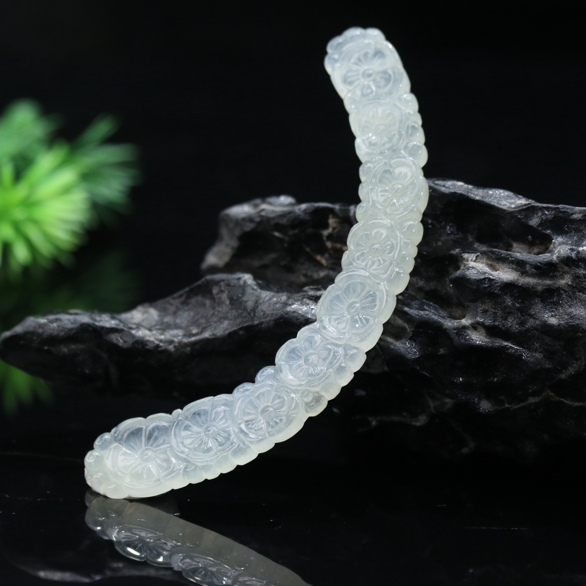 4天然缅甸翡翠A货冰吊坠/800106/北京中保拍卖