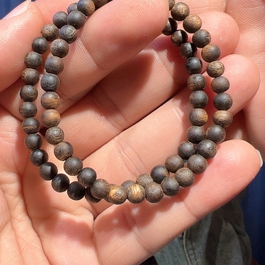 沉香手串乌身沉水0.5多样性发货1条