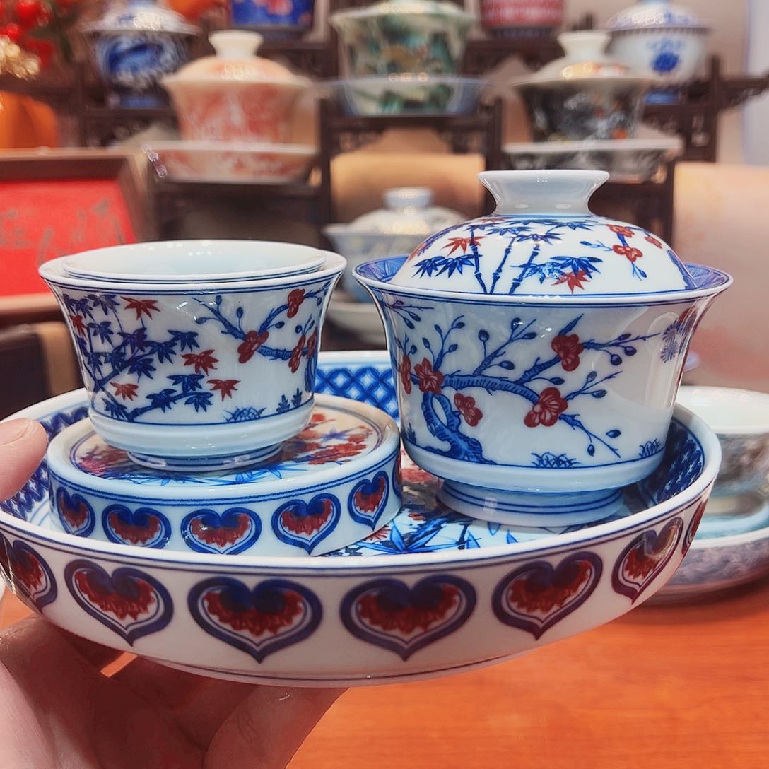 R***s是大大方方大大方方大大方方疯疯癫癫