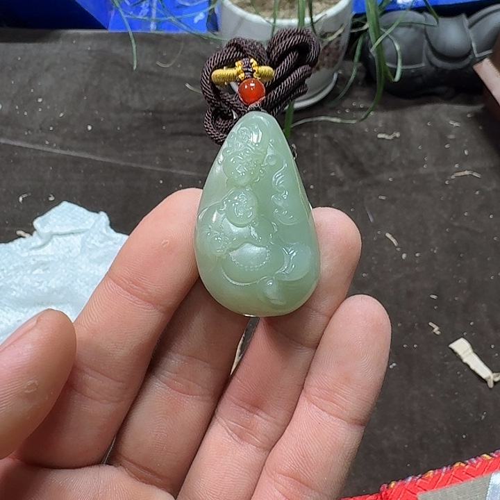 未镶嵌和田玉车挂