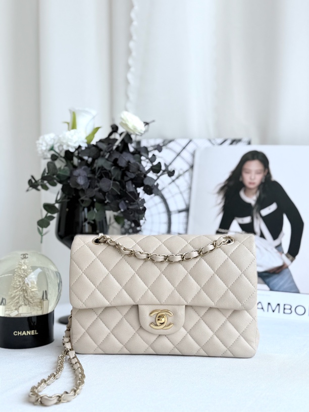 未使用 Chanel/香奈儿 香奈儿米金荔枝皮cf小号单肩包 23年芯片款