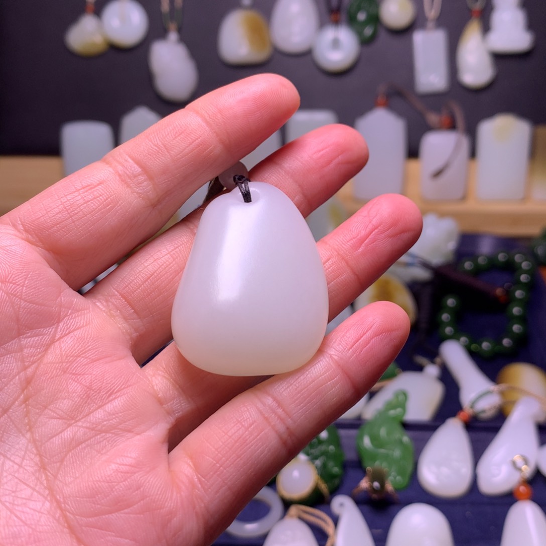 和田玉挂件未镶嵌