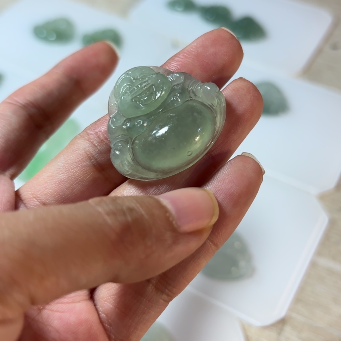 定制翡翠未镶嵌佛公