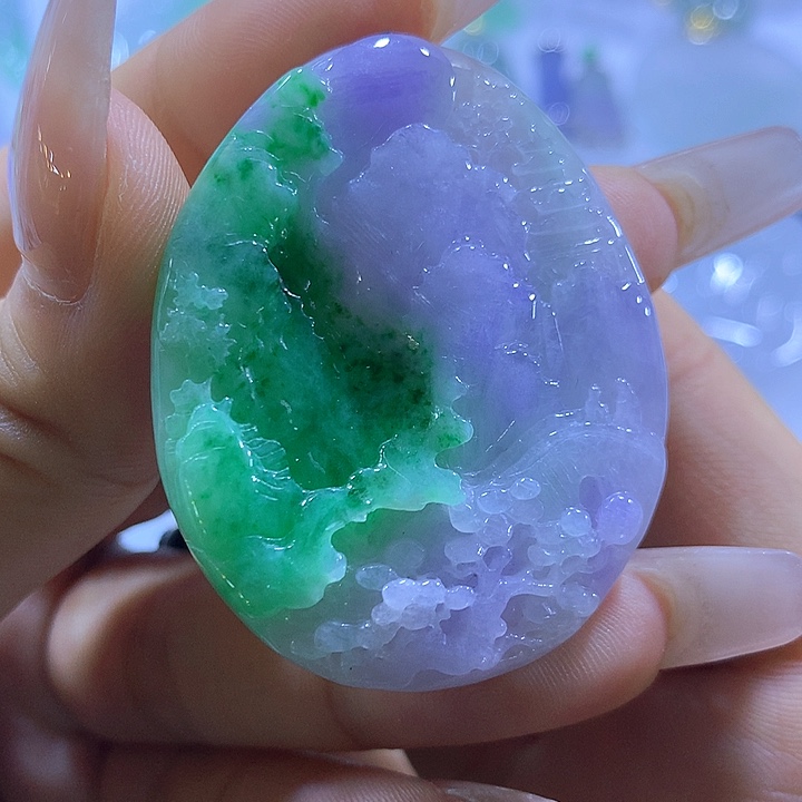 如***幻翡翠未镶嵌颈饰天然翡翠A货吊坠