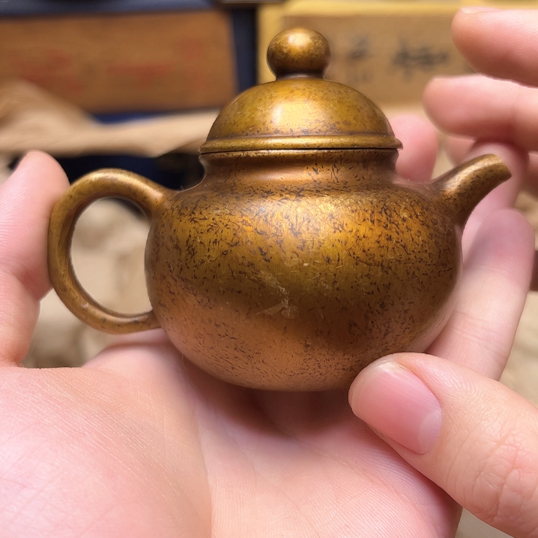 精美铜器点击下单