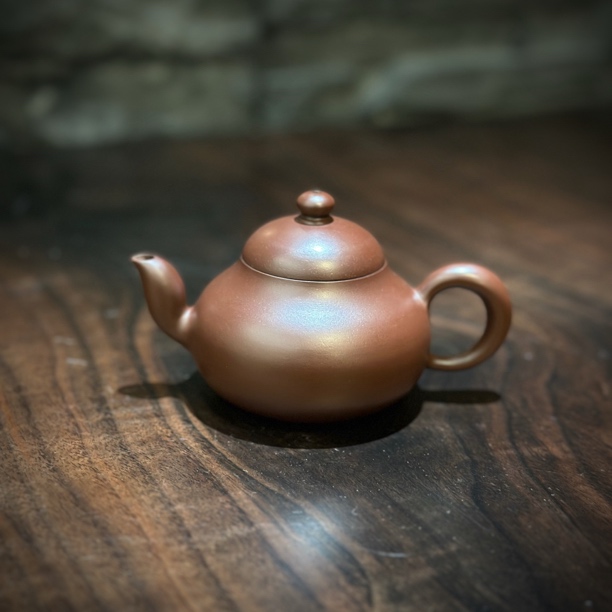 潮简正品 张银超 矮梨壶 125cc 紫泥 潮州手拉壶 全手工 紫砂壶