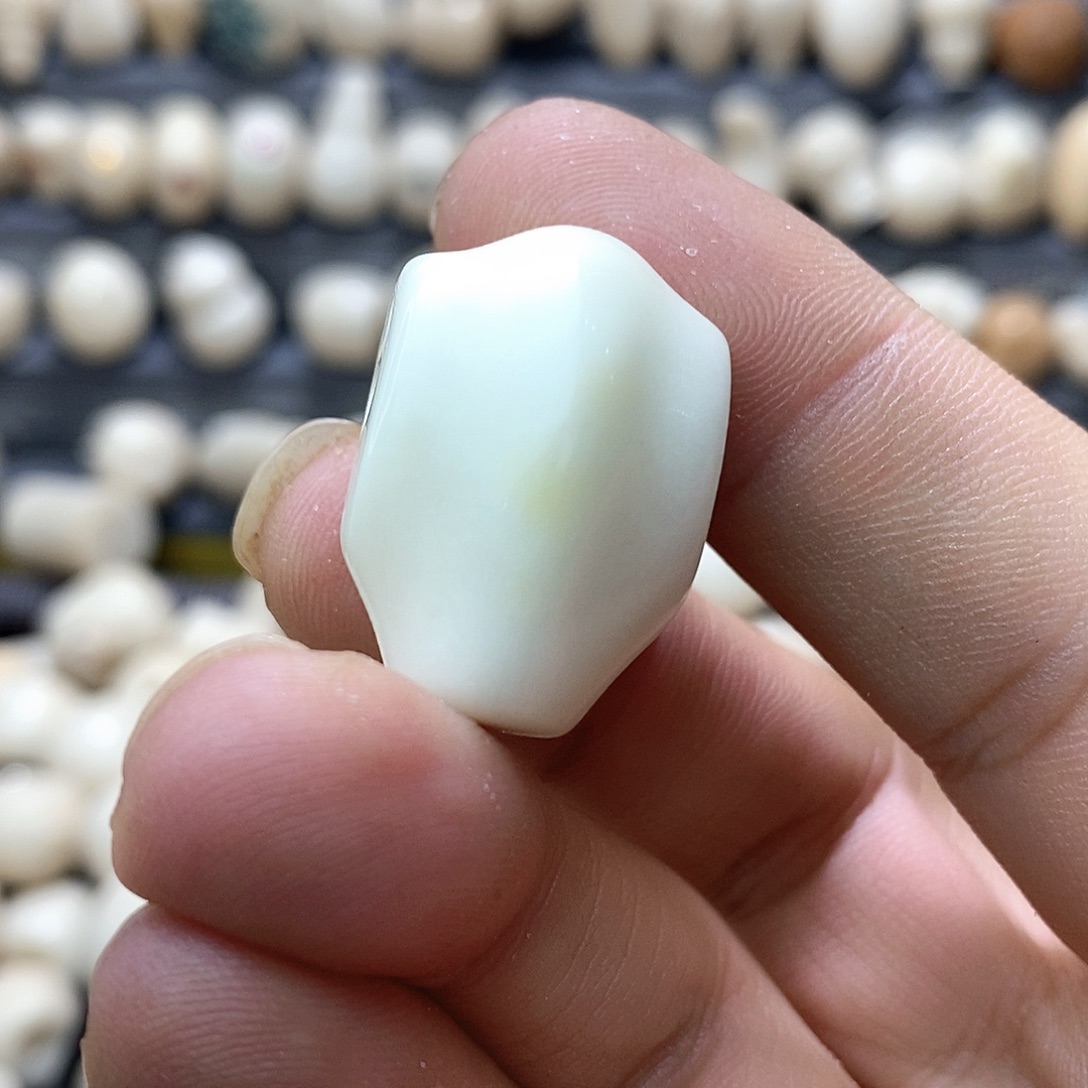 蕭****菩提根/象牙果吊坠