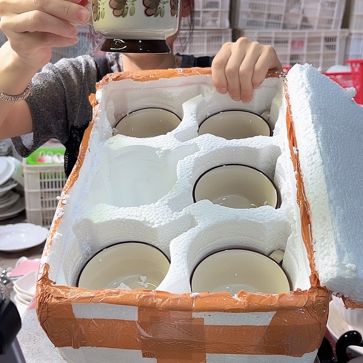 盘微瑕产品介意勿拍……两个