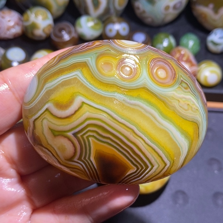 未镶嵌玛瑙/玉髓珠宝半成品101