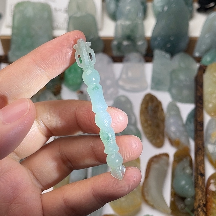 定制翡翠未镶嵌缅甸翡翠天然a货