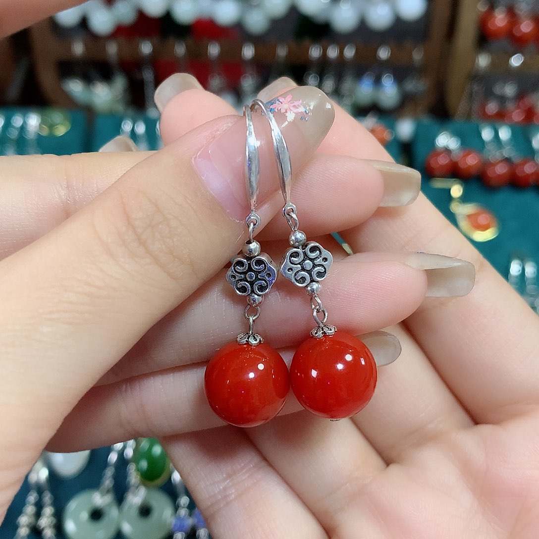 玛瑙/玉髓耳饰银S925镶嵌天然红玛瑙12mm左右（锦红）