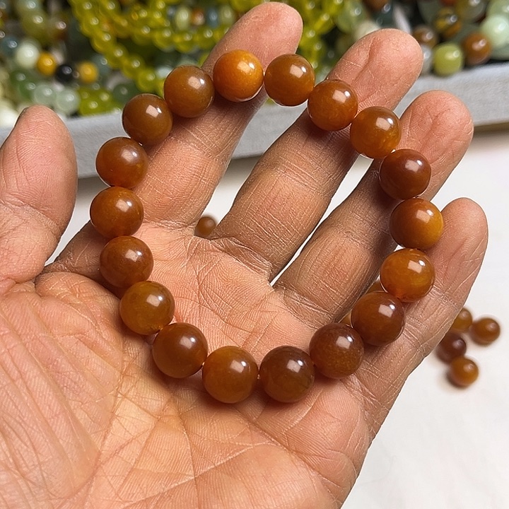 合金蛇纹石玉颈饰