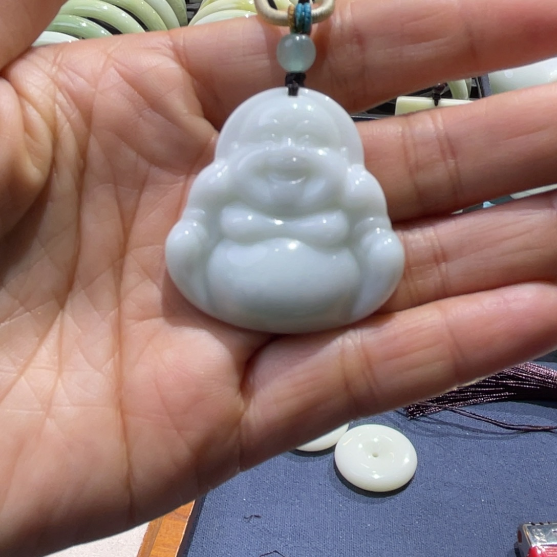 蓝田玉（蛇纹石化大理石玉）颈饰未镶嵌泠*