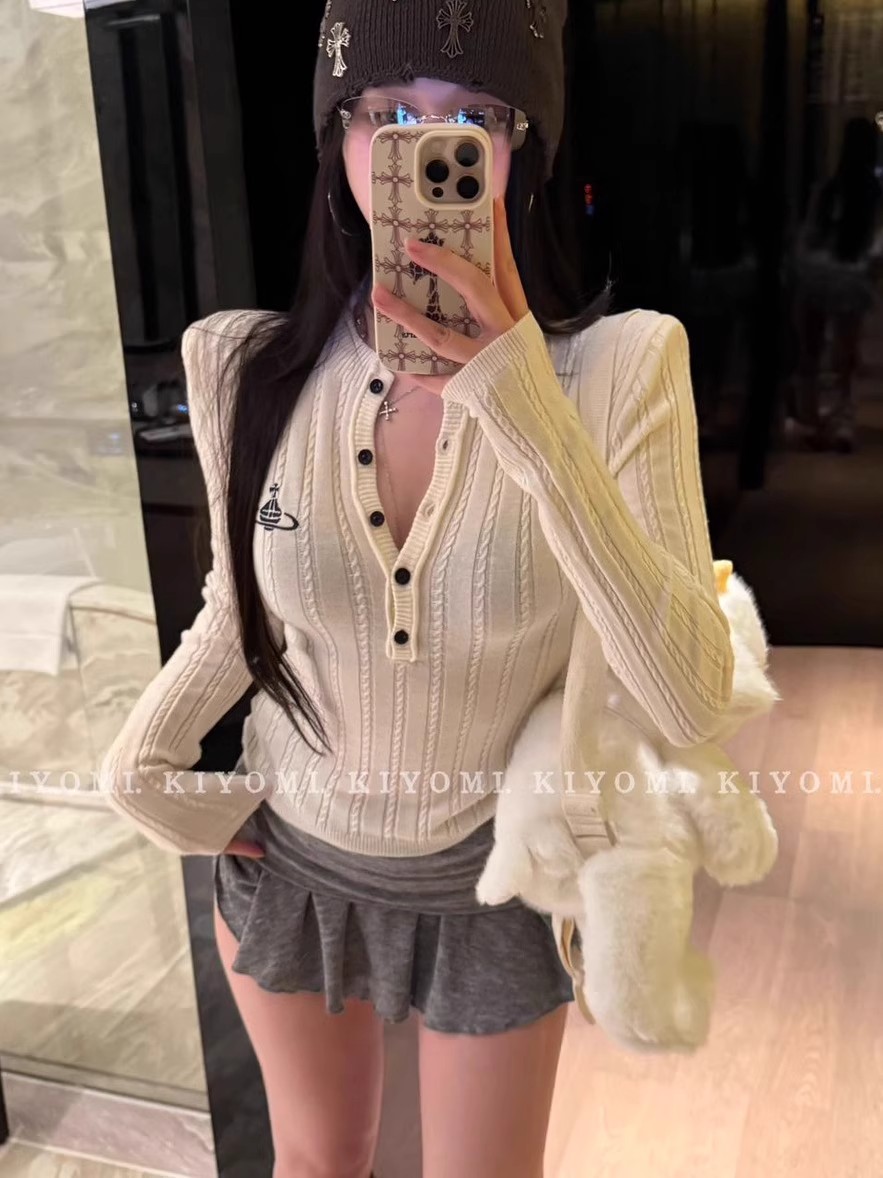 韩版纯欲风甜辣妹土星刺绣半开扣设计显瘦针织衫秋冬打底休闲上衣