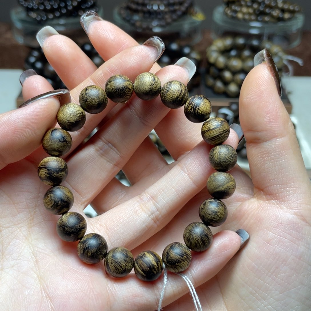 沉香手串阿*越南芽庄白奇楠爆满精品虎皮纹瘤疤1.0