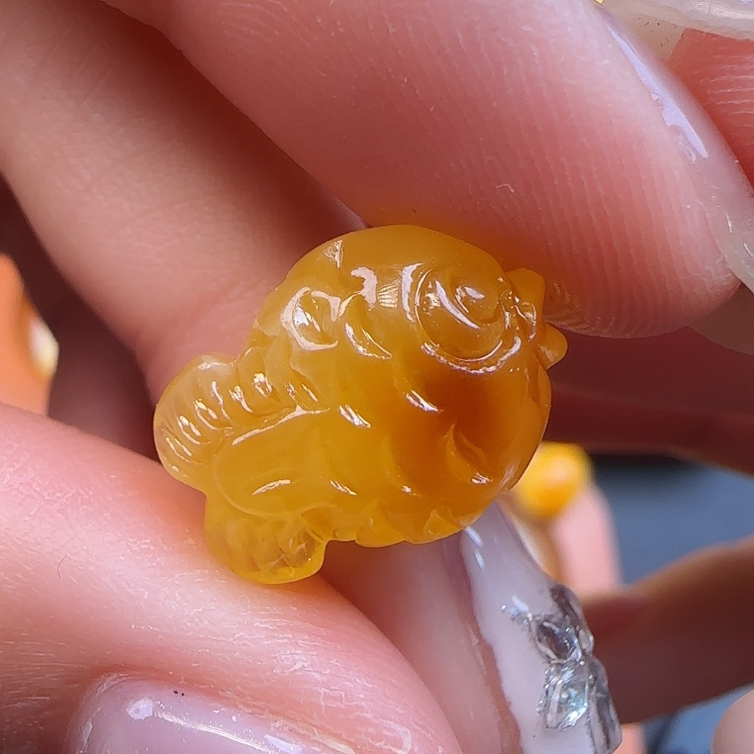 琥珀未镶嵌珠宝奇石蜜蜡