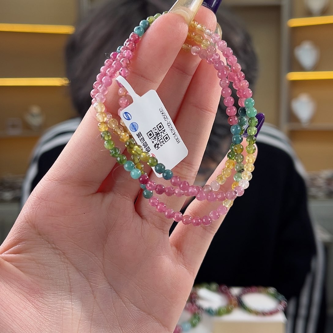 碧玺碧玺3mm（多样性发一件未镶嵌