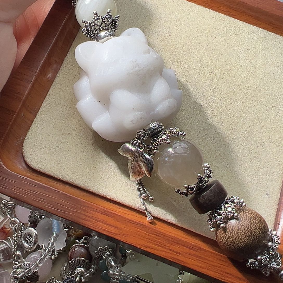 手链未镶嵌水晶水晶手链