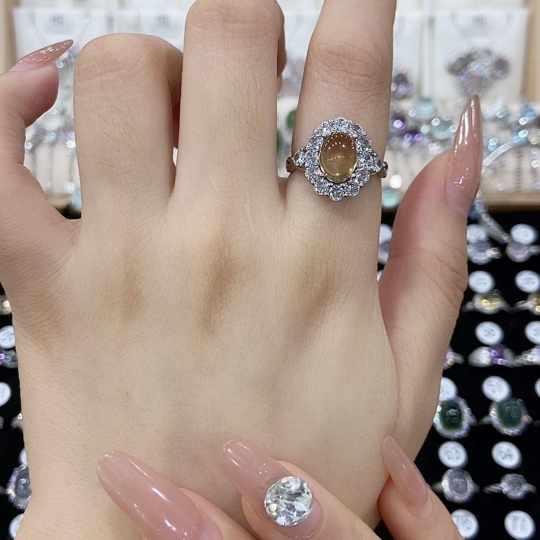 彤***）戒指银S925镶嵌黄晶