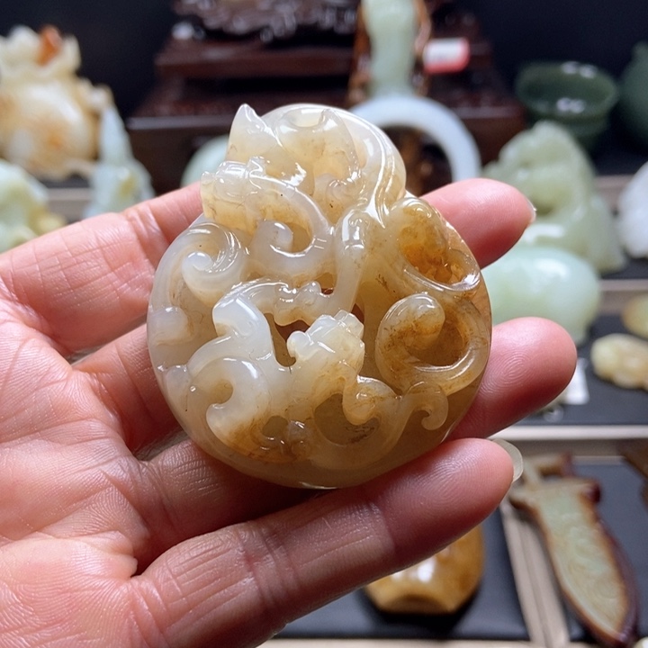 和田玉挂件未镶嵌