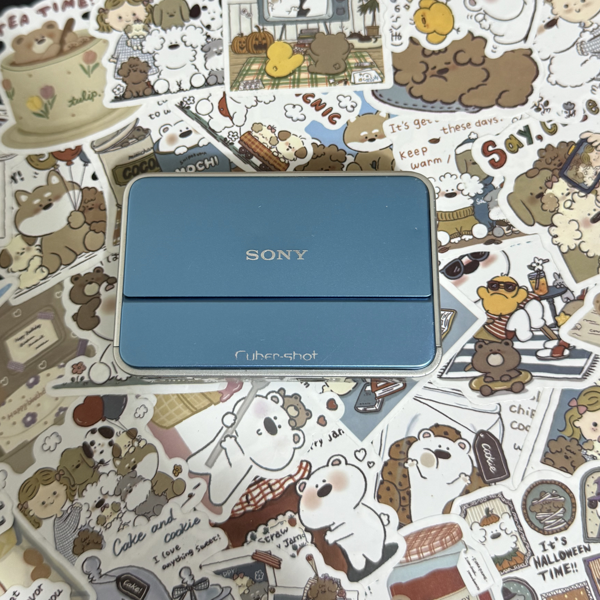 9新 Sony/索尼 t2  功能全好 屏贴膜