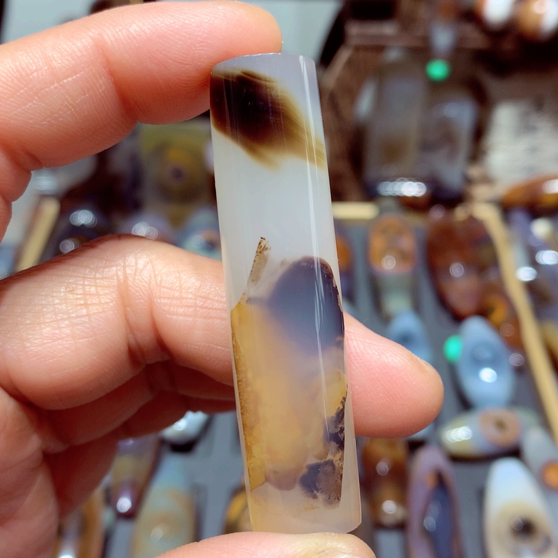 玛瑙/玉髓颈饰未镶嵌