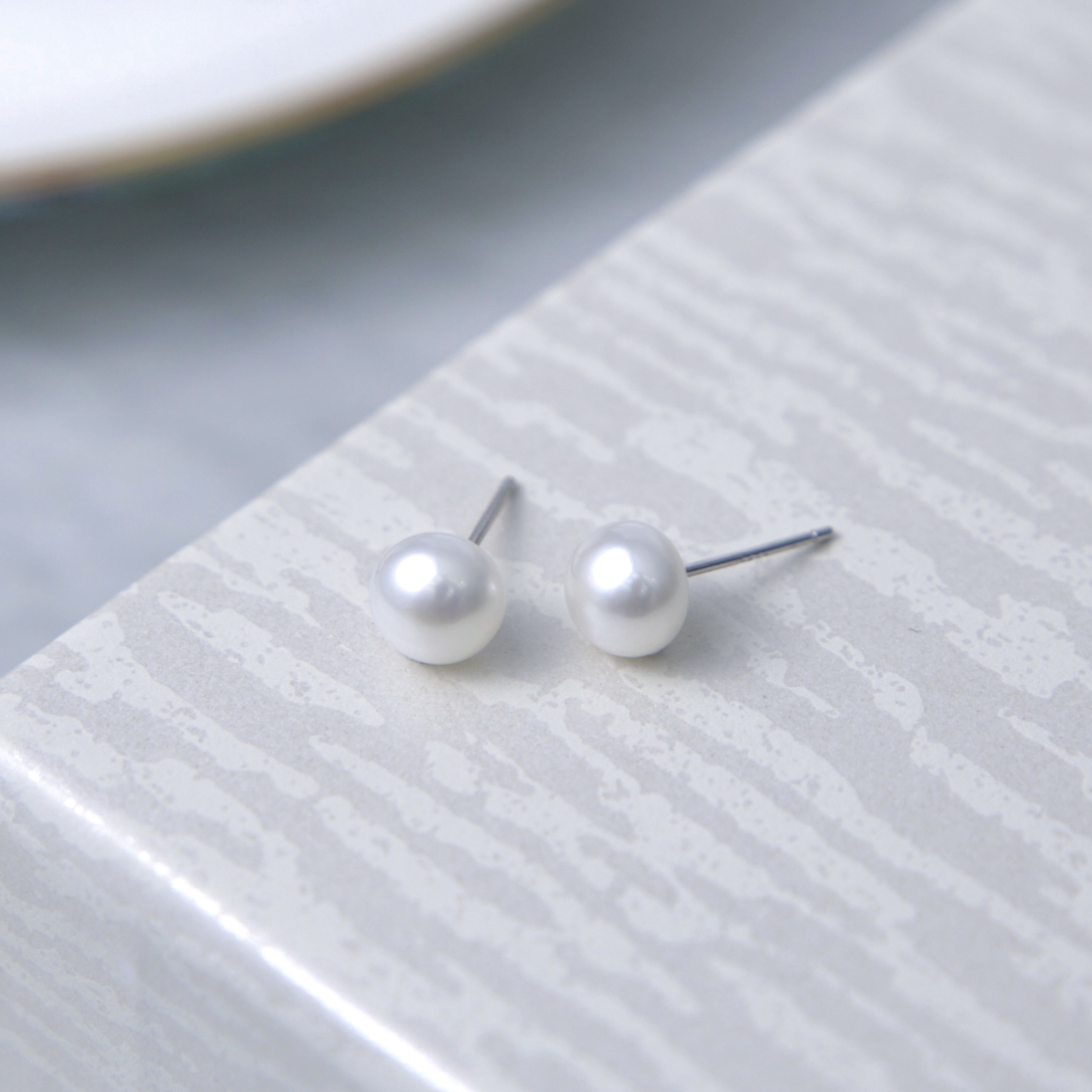 【小彤专属】【新人必备】淡水珍珠时尚简约气质百搭耳钉RY81001