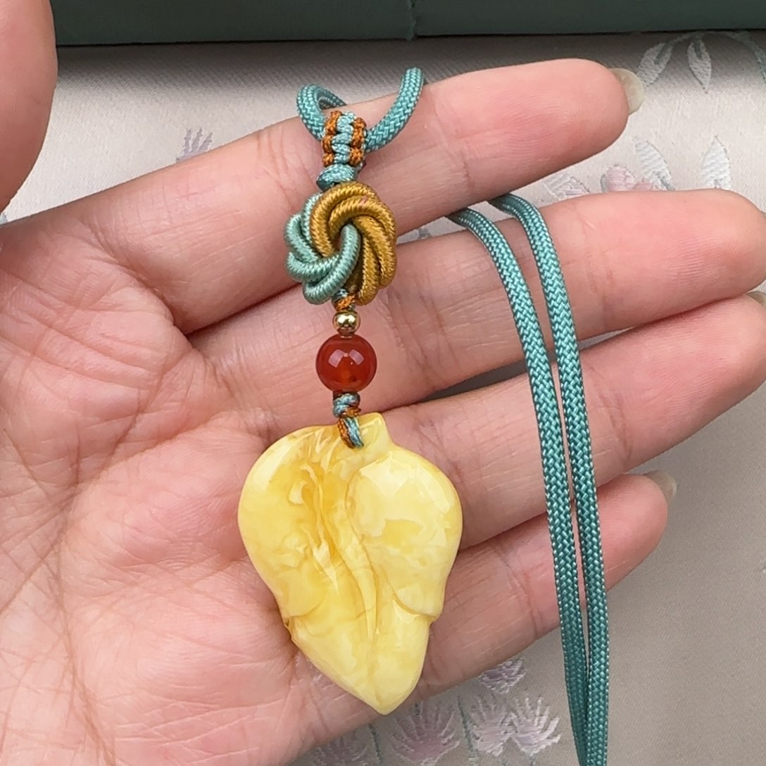 蜜蜡吊坠(赠链)未镶嵌