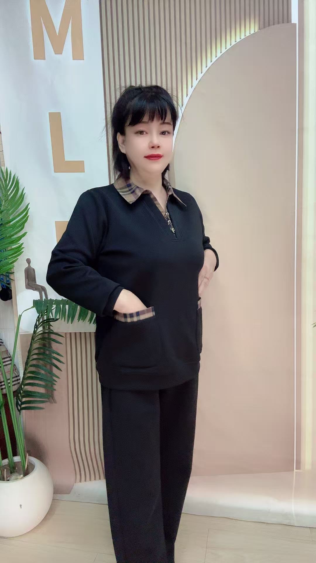 832休闲风女格子长袖宽松型宽松打底套头显瘦气质运动百搭时尚