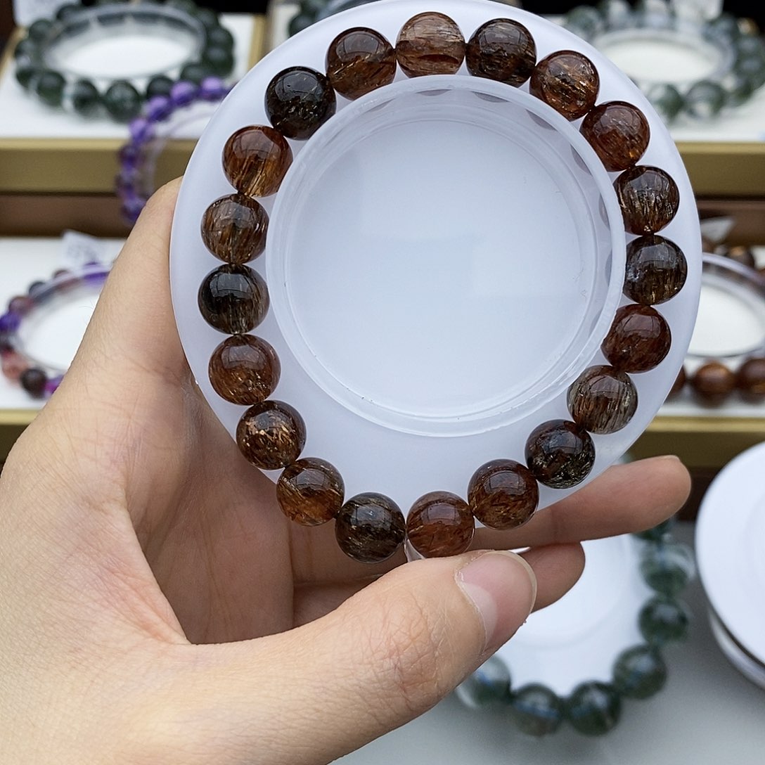 水晶手串未镶嵌黑金超