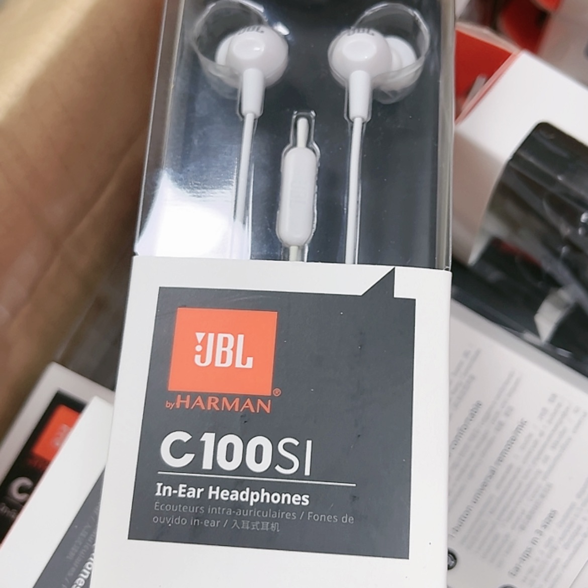 【闪购商品】95新白色c100