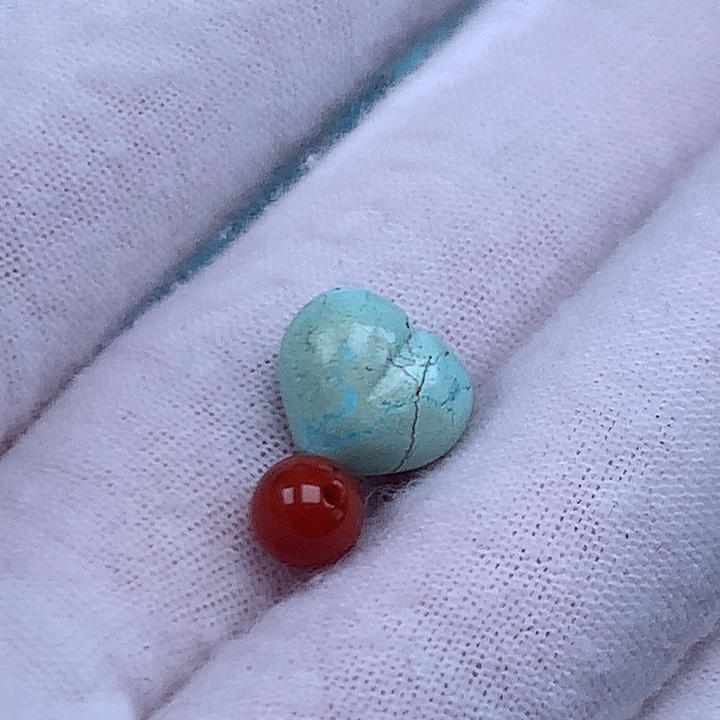 南红玛瑙未镶嵌珠宝奇石