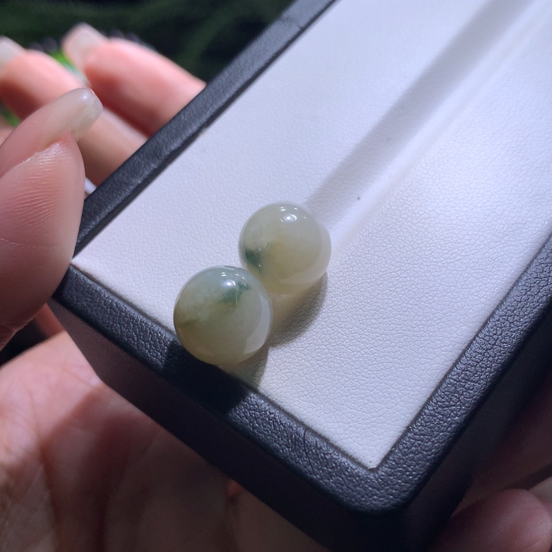 ****洁翡翠散珠特价黄加绿卡12发其一