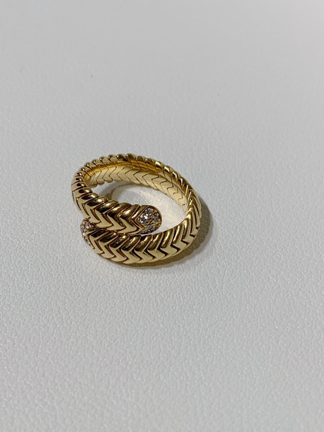 95新 BVLGARI/宝格丽 Bvlgari 宝格丽 二圈蛇骨镶钻戒指/11533632
