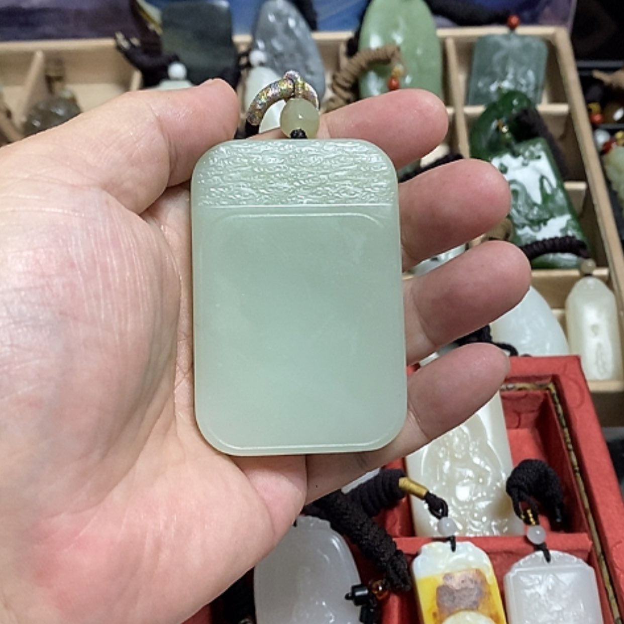 【闪购商品】和田玉吊坠(不含链)未镶嵌逝**华
