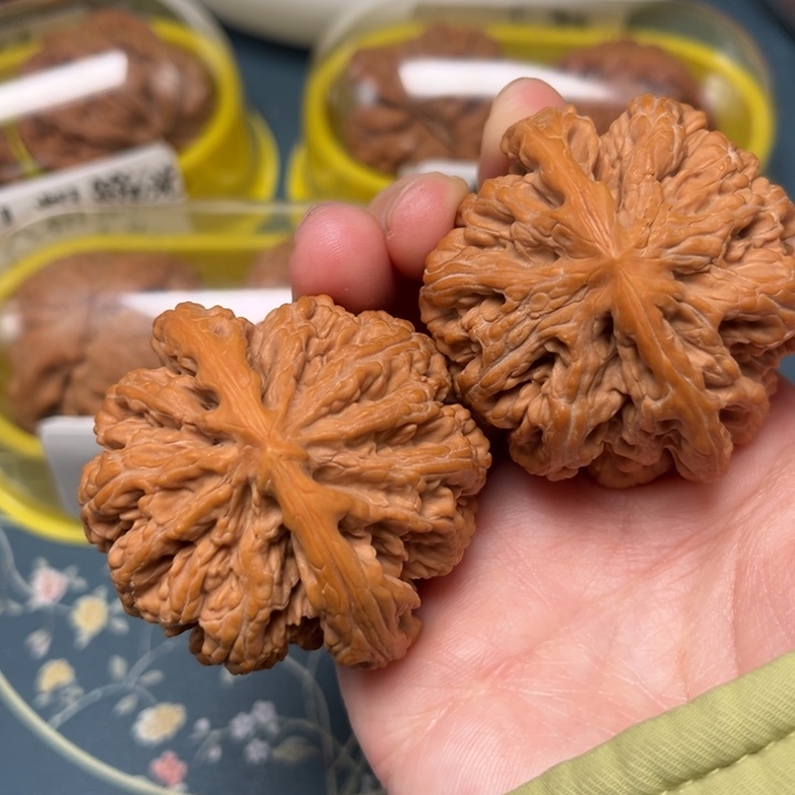 文玩核桃吊坠49-206-05