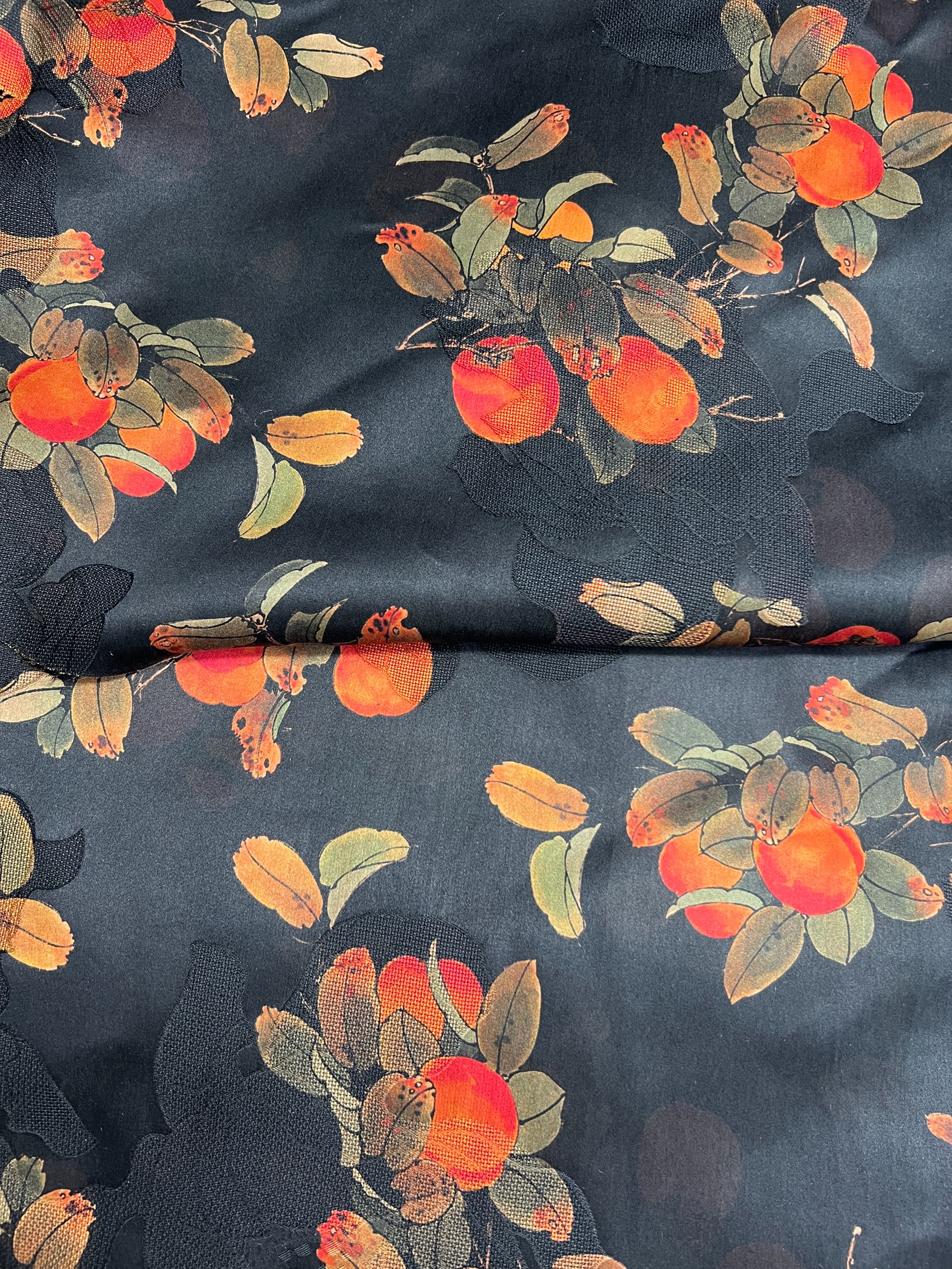 香云纱满50包邮。不满3元运费