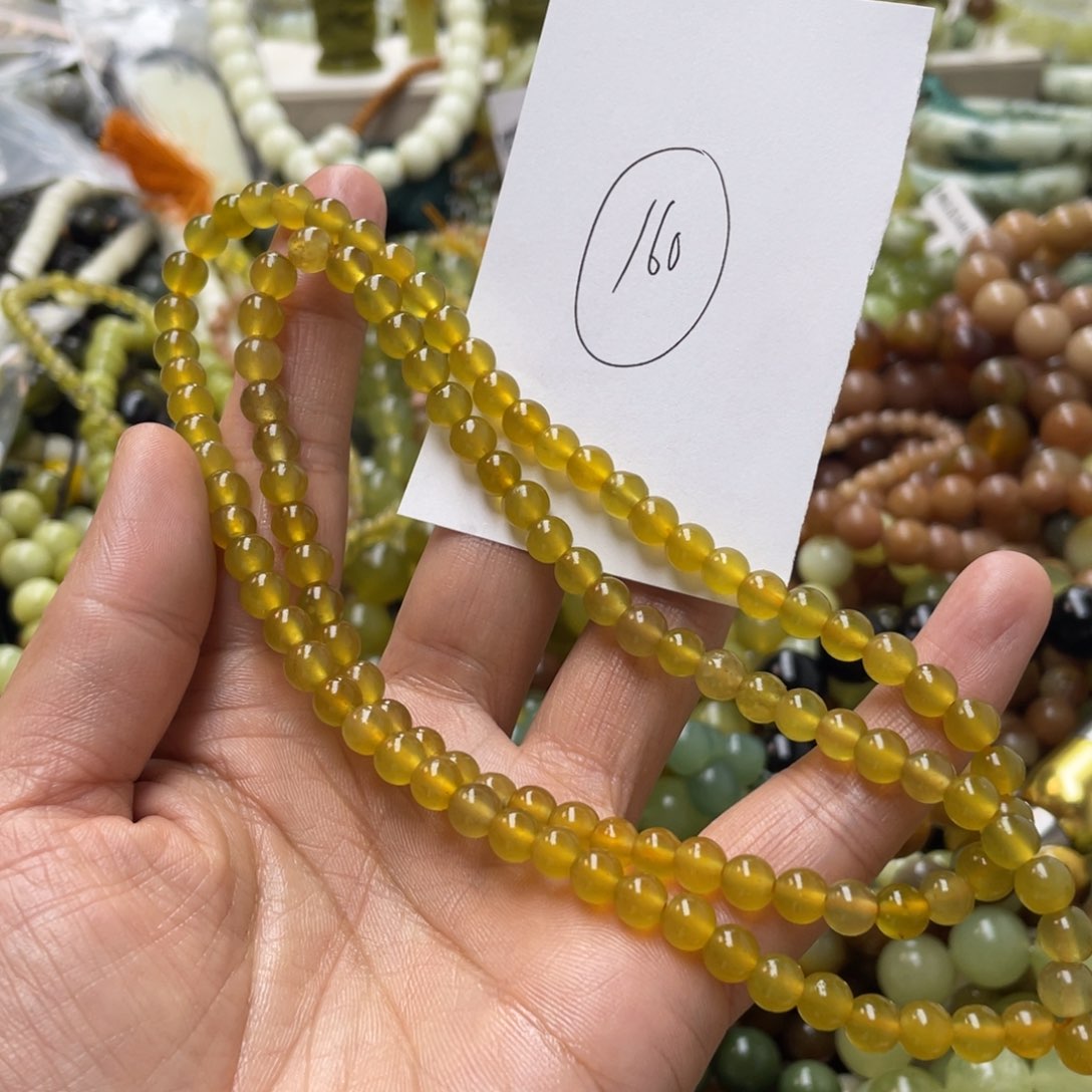 蛇纹石玉手链未镶嵌莫***盘