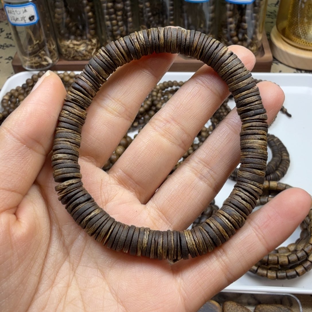 沉香沉香碎屑卡8沉水片片珠