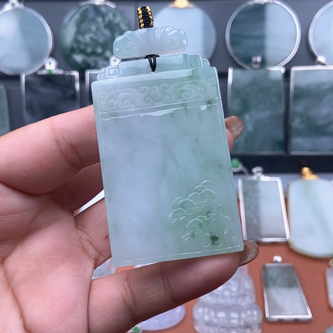 翡翠未镶嵌吊坠(不含链)