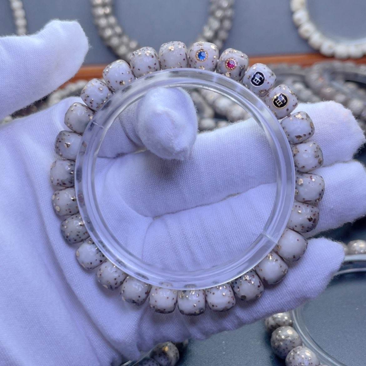 【闪购商品】星月菩提手串大留白河豚