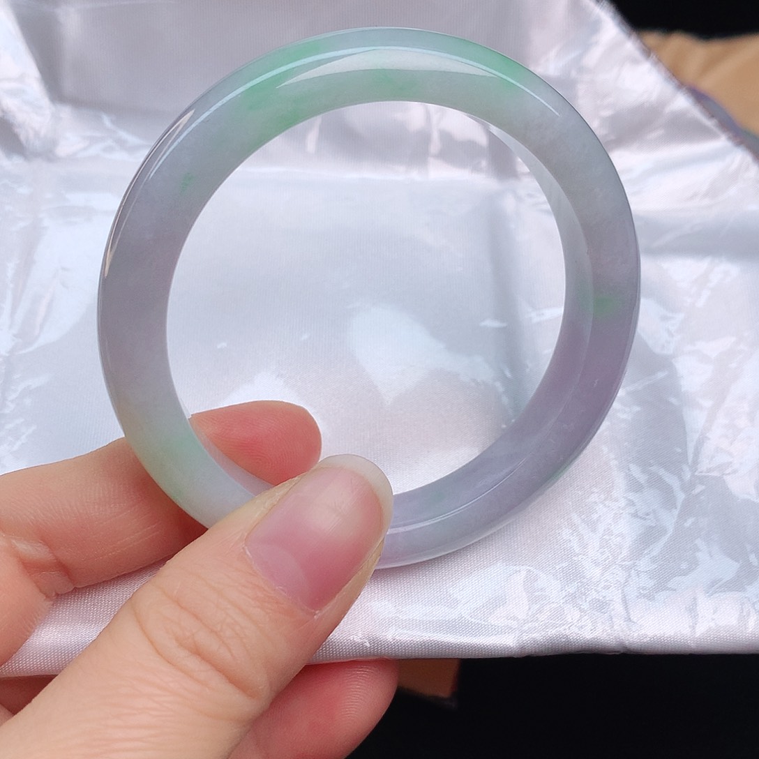 翡翠手镯未镶嵌064xcvvvb