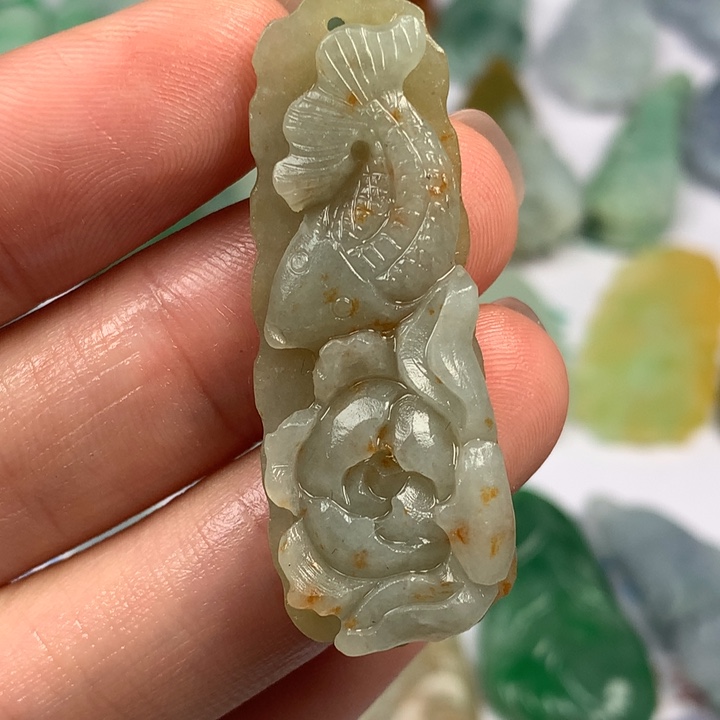 定制翡翠未镶嵌翡翠