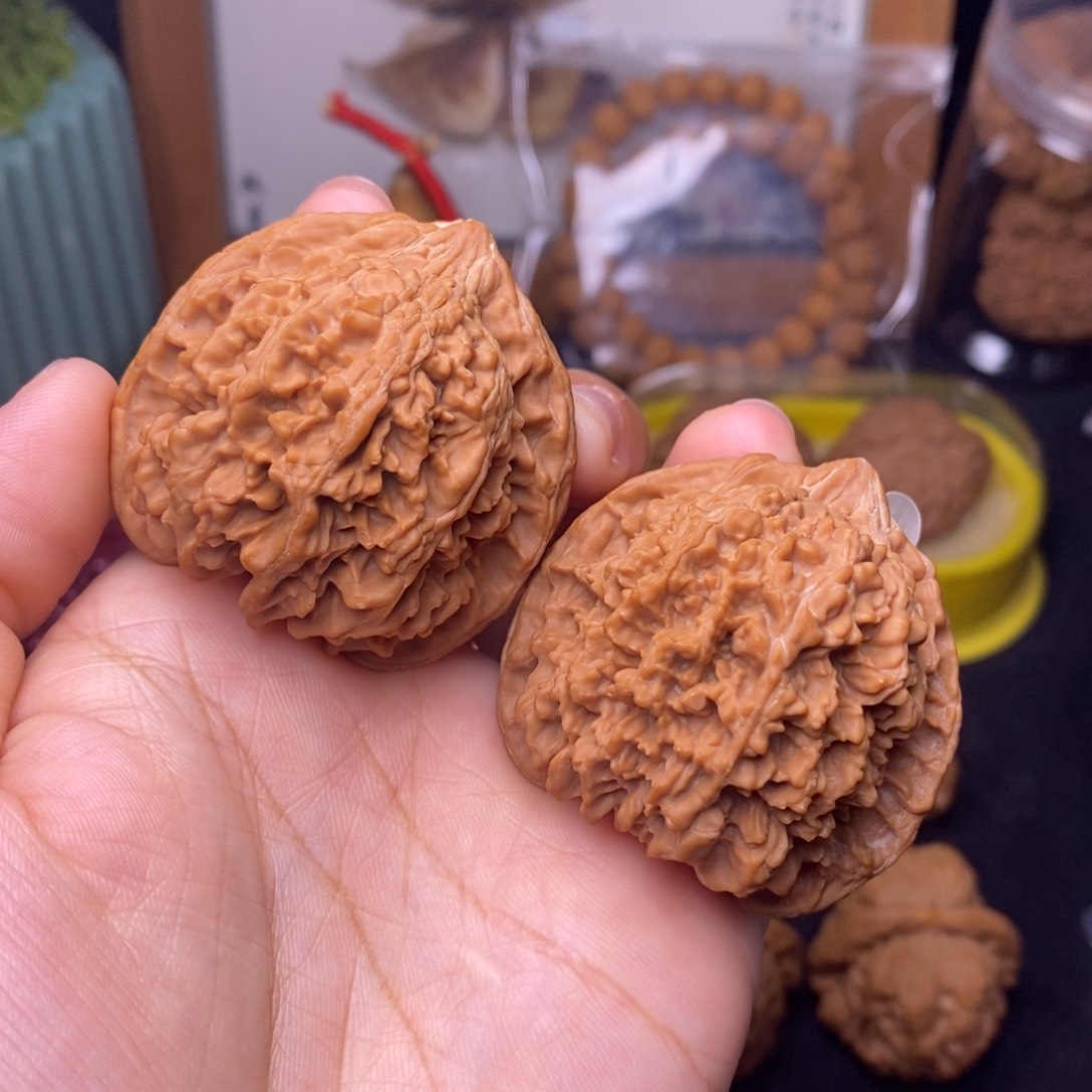 文玩核桃把件44满天星