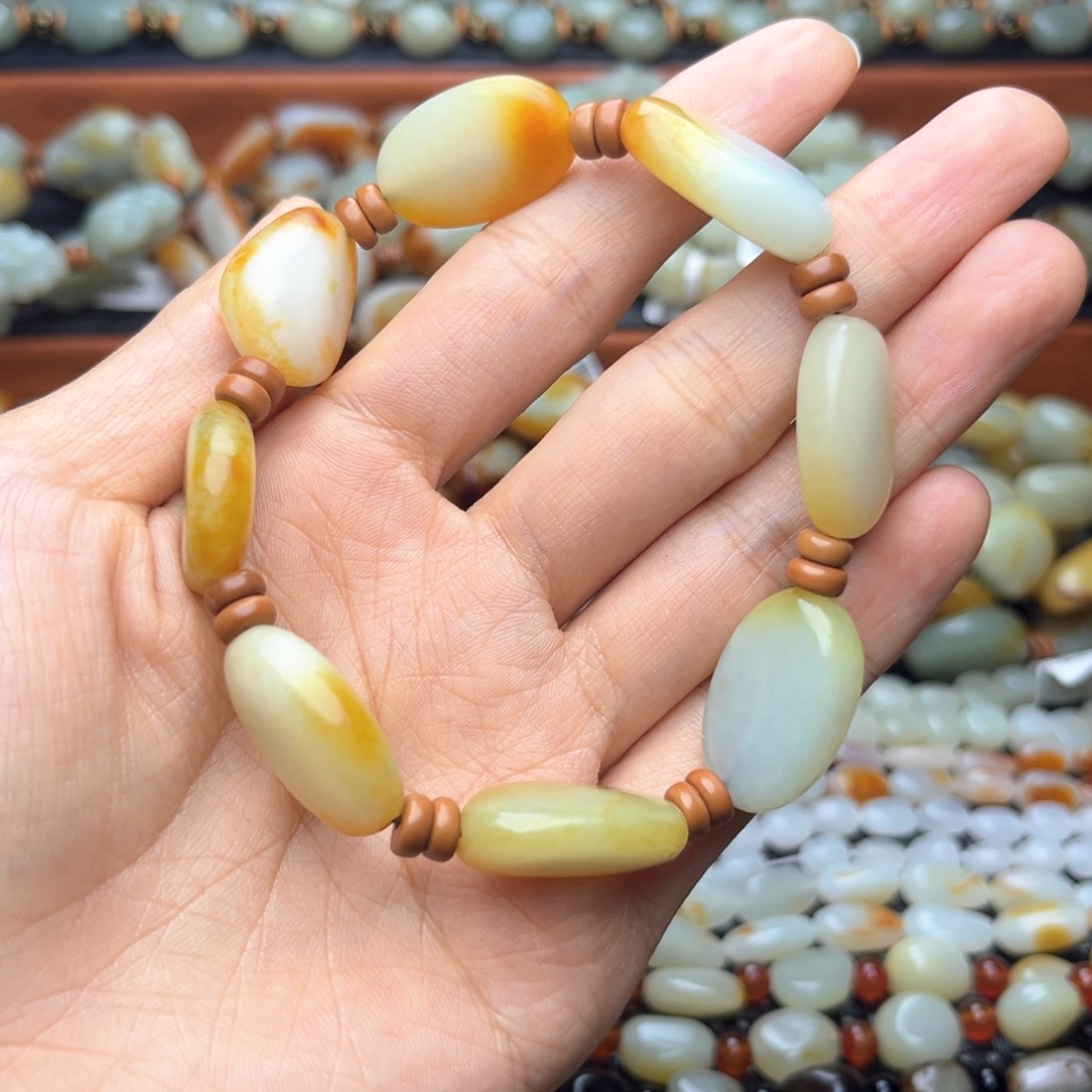 和田玉手链未镶嵌