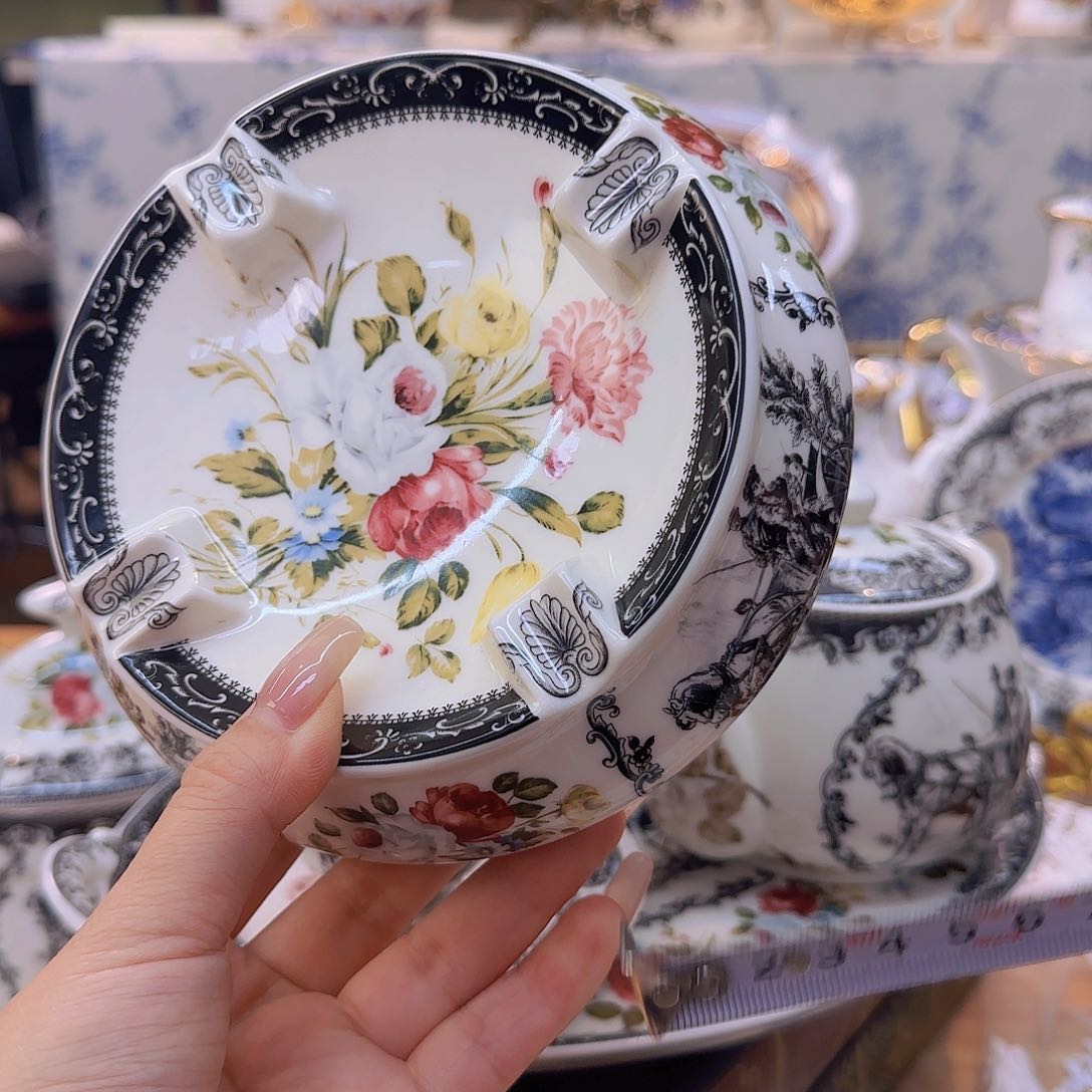 瓷片欧洲瓷器收藏鉴赏